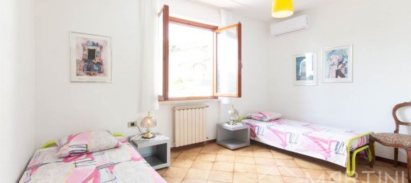 4-salle Villa à Gavorrano, Italy No. 35731 14