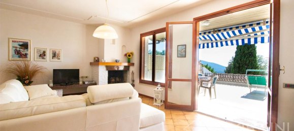 4-salle Villa à Gavorrano, Italy No. 35731 11