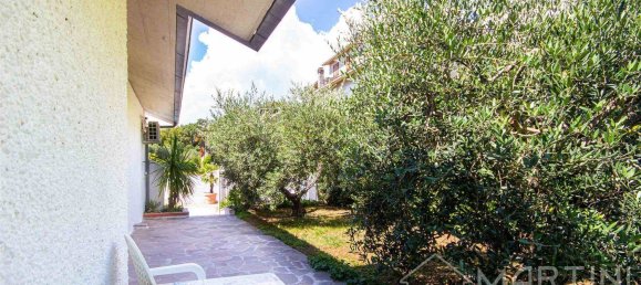 4-salle Villa à Gavorrano, Italy No. 35731 9