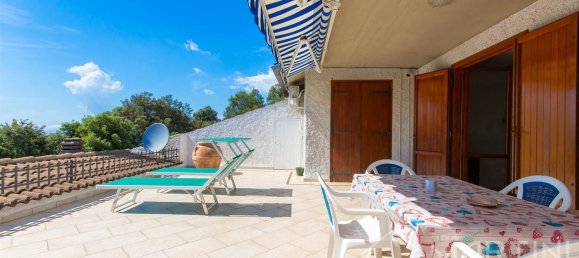 4-salle Villa à Gavorrano, Italy No. 35731 5