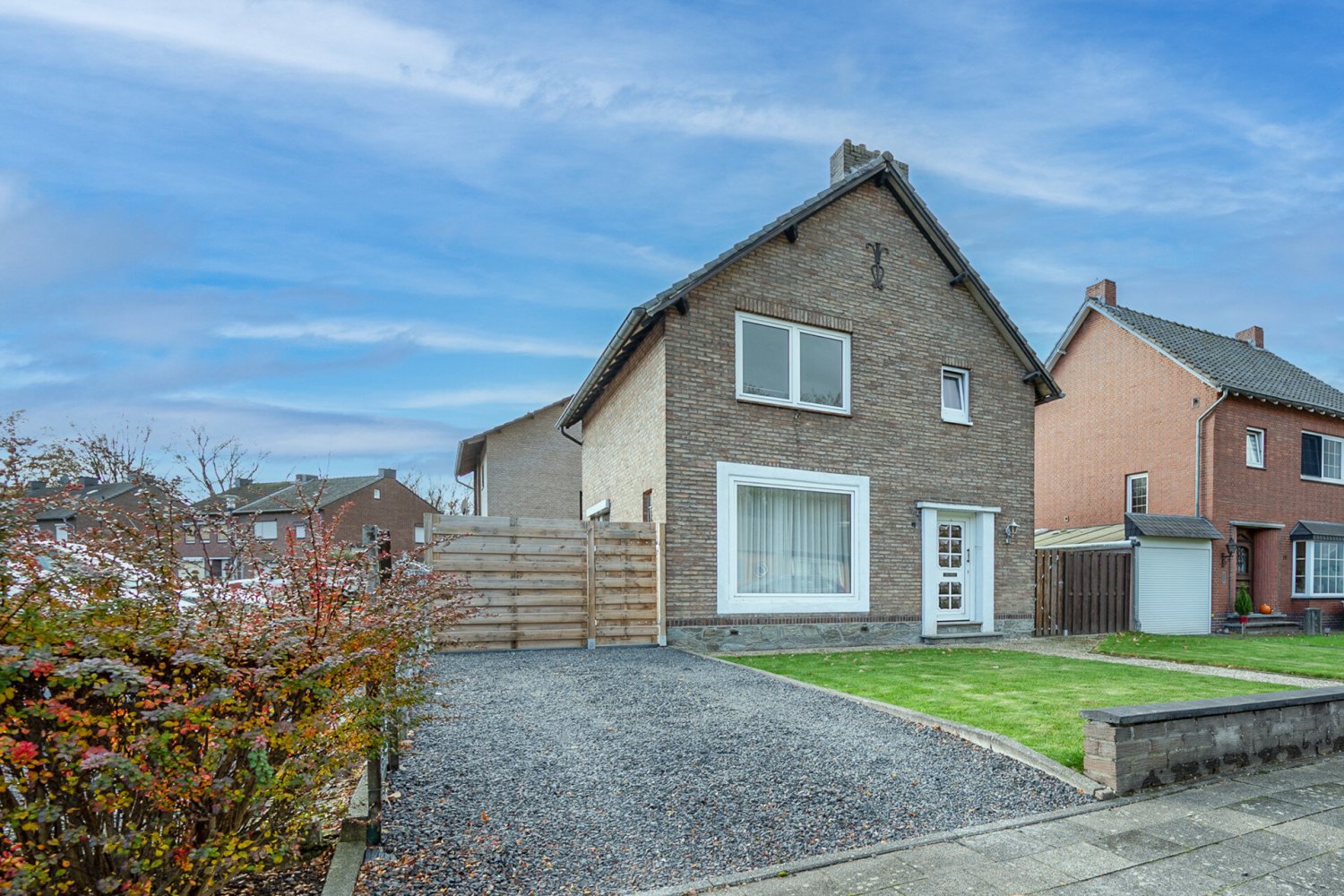 Casa de 3 dormitorios en Heinsberg, Germany No. 144673