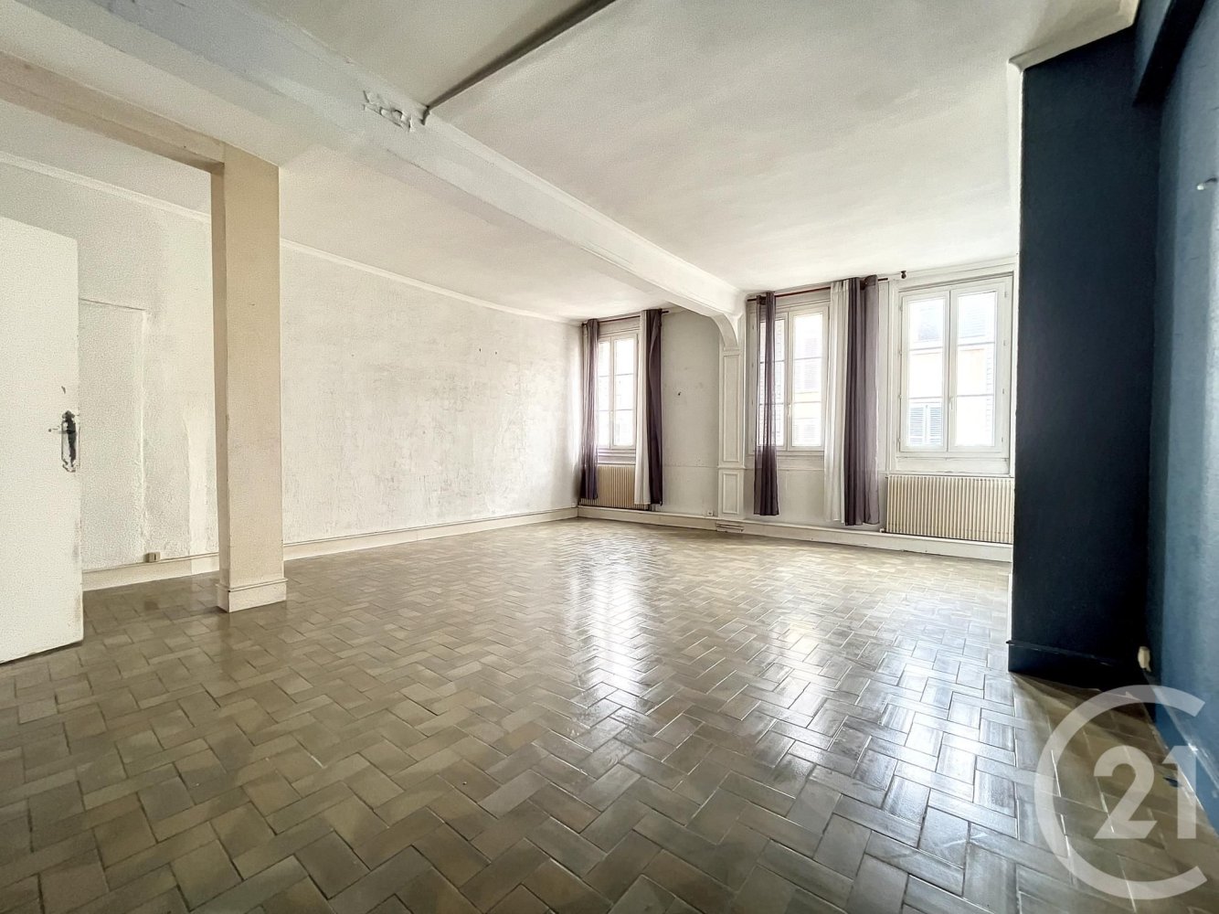 Edifício T2 em Chartres, France N.º 86598