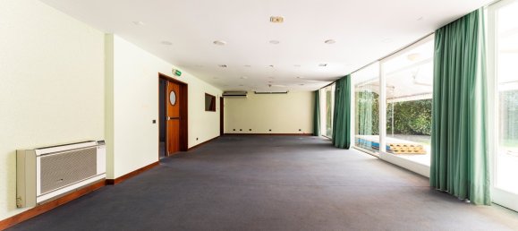 5 bedrooms Villa in Lisbon, Portugal No. 120164 5