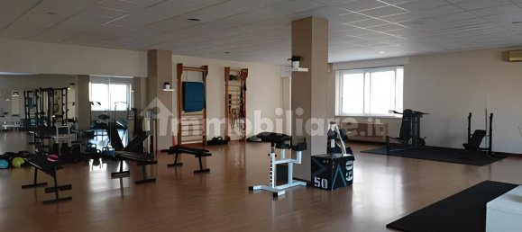421m² Commercial property in Montesilvano, Italy No. 343539 2