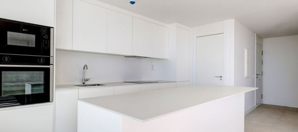 3 bedrooms Penthouse in Fuengirola, Spain No. 179988 4