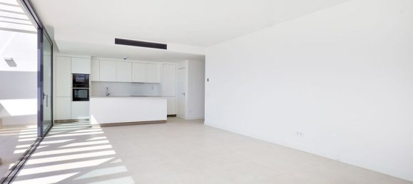 3 bedrooms Penthouse in Fuengirola, Spain No. 179988 5