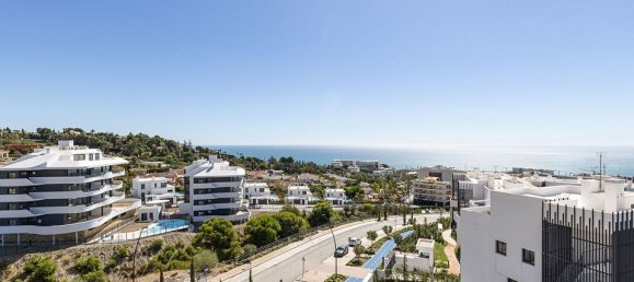 3 bedrooms Penthouse in Fuengirola, Spain No. 179988 30