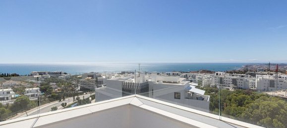 3 bedrooms Penthouse in Fuengirola, Spain No. 179988 35