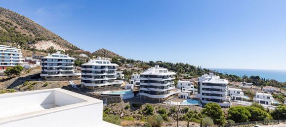 3 bedrooms Penthouse in Fuengirola, Spain No. 179988 31