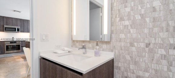 2 dormitorios propiedad comercial en venta en Miami, Miami-Dade, Florida, USA № 615375 20