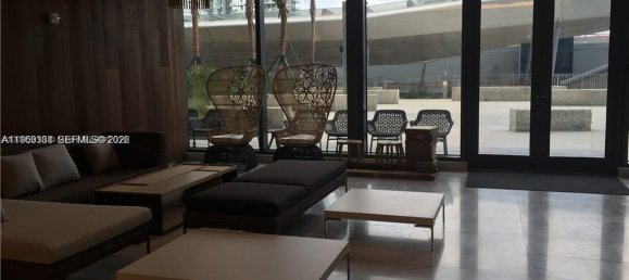 2 dormitorios propiedad comercial en venta en Miami, Miami-Dade, Florida, USA № 615375 10