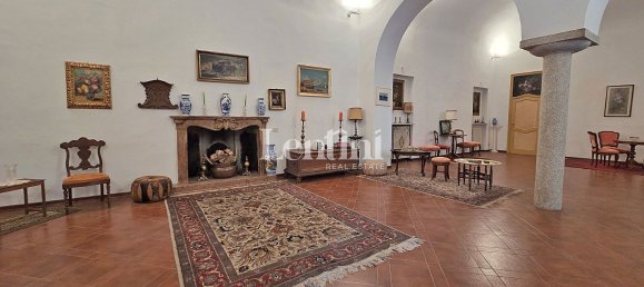 150m² Commercial property in Casale Monferrato, Italy No. 347732 5