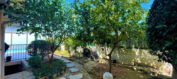 Villa 4+1 in Tepe, Turkey No. 16438 12