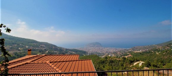 Villa 4+1 in Tepe, Turkey No. 16438 4