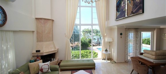 Villa 4+1 in Tepe, Turkey No. 16438 15