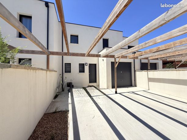 3 chambres Maison à Baillargues, France No. 279950