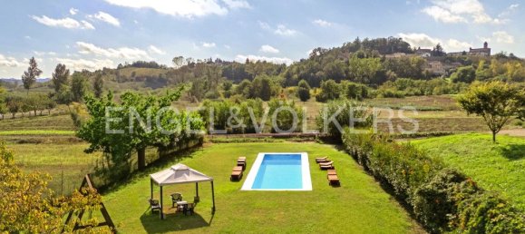 4 bedrooms House in Incisa Scapaccino, Italy No. 102274 9
