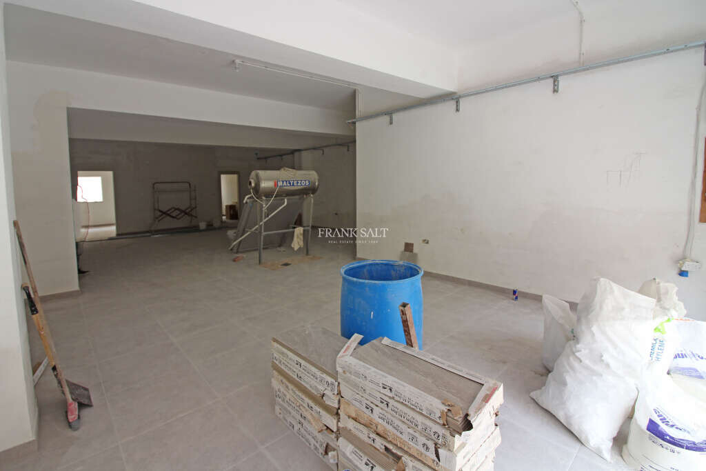 150m² Shophouse in Mosta, Malta No. 13116
