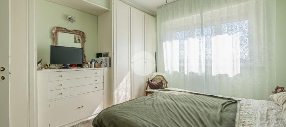 4-salle Appartement à Rome, Italy No. 89256 20