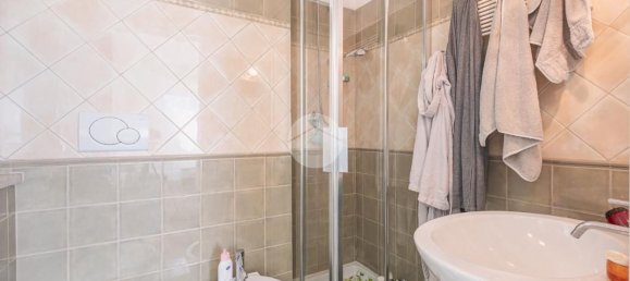 4-salle Appartement à Rome, Italy No. 89256 27