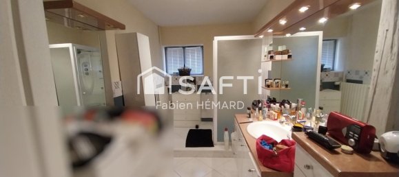 4 bedrooms Castles in Romilly-sur-Seine, France No. 154382 8