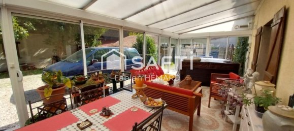 4 bedrooms Castles in Romilly-sur-Seine, France No. 154382 3