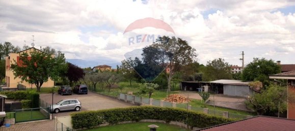 3 rooms Apartment in Susegana, Italy No. 298753 5