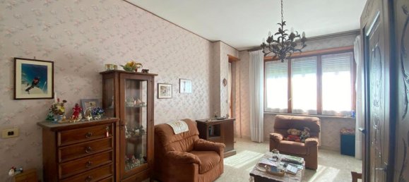 4-Zimmer Wohnung in Bra, Italy, Nr. 269876 4