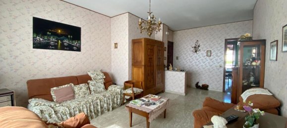4-Zimmer Wohnung in Bra, Italy, Nr. 269876 5