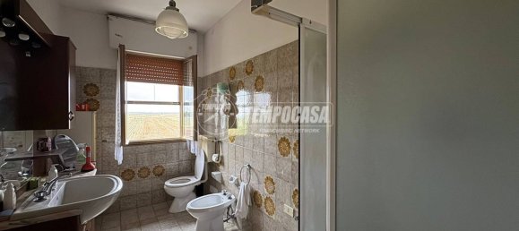 3 chambres Maison à Mirandola, Italy No. 262735 10