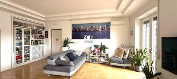 4 rooms Apartment in Ciampino, Italy No. 41026 6