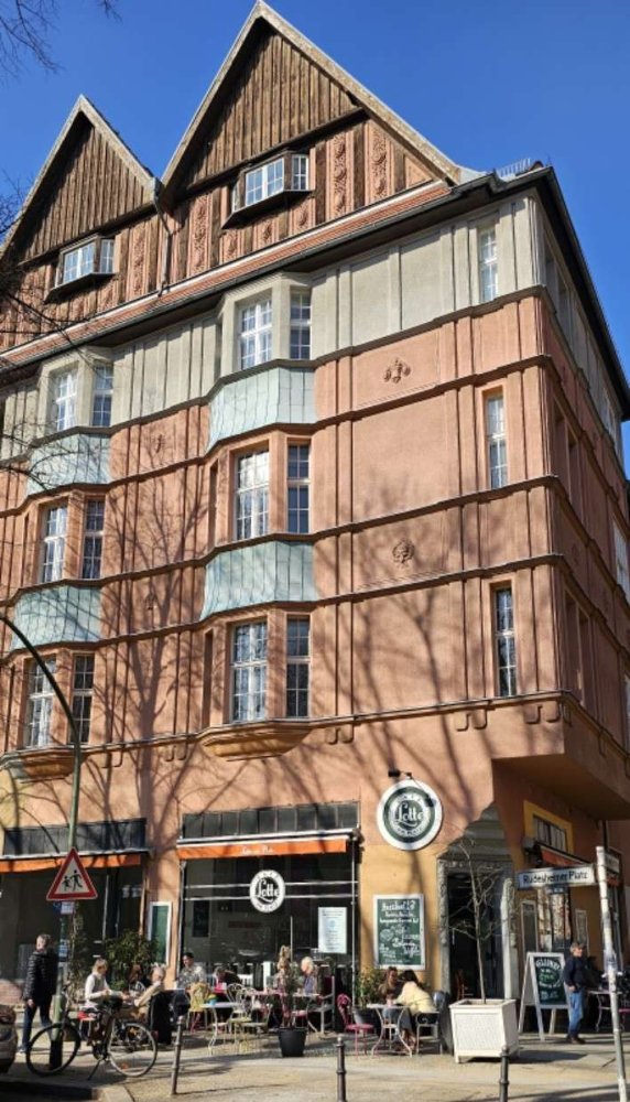 3 bedrooms Apartment in Wilmersdorf, Germany No. 109317