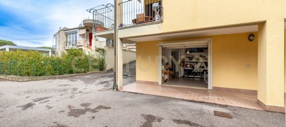 4 Schlafzimmer Wohnung in Roccastrada, Italy, Nr. 316836 13