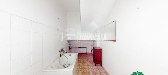 4 rooms House in San Cristoforo, Italy No. 128853 9