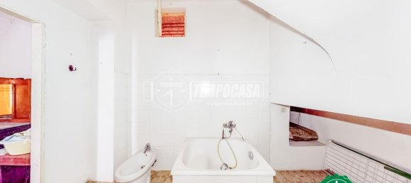 4 rooms House in San Cristoforo, Italy No. 128853 10