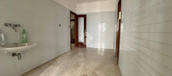 1 bedroom Apartment in Palermo, Italy No. 102448 13