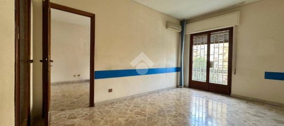 1 bedroom Apartment in Palermo, Italy No. 102448 2