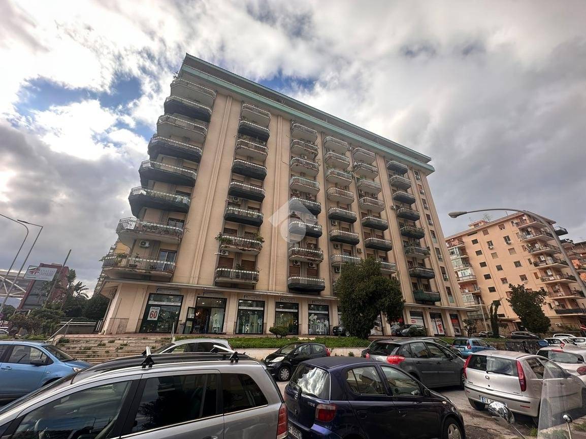 1 bedroom Apartment in Palermo, Italy No. 102448