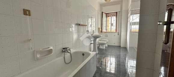 1 bedroom Apartment in Palermo, Italy No. 102448 8