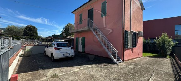 4 bedrooms House in Castelnuovo Magra, Italy No. 353110 14