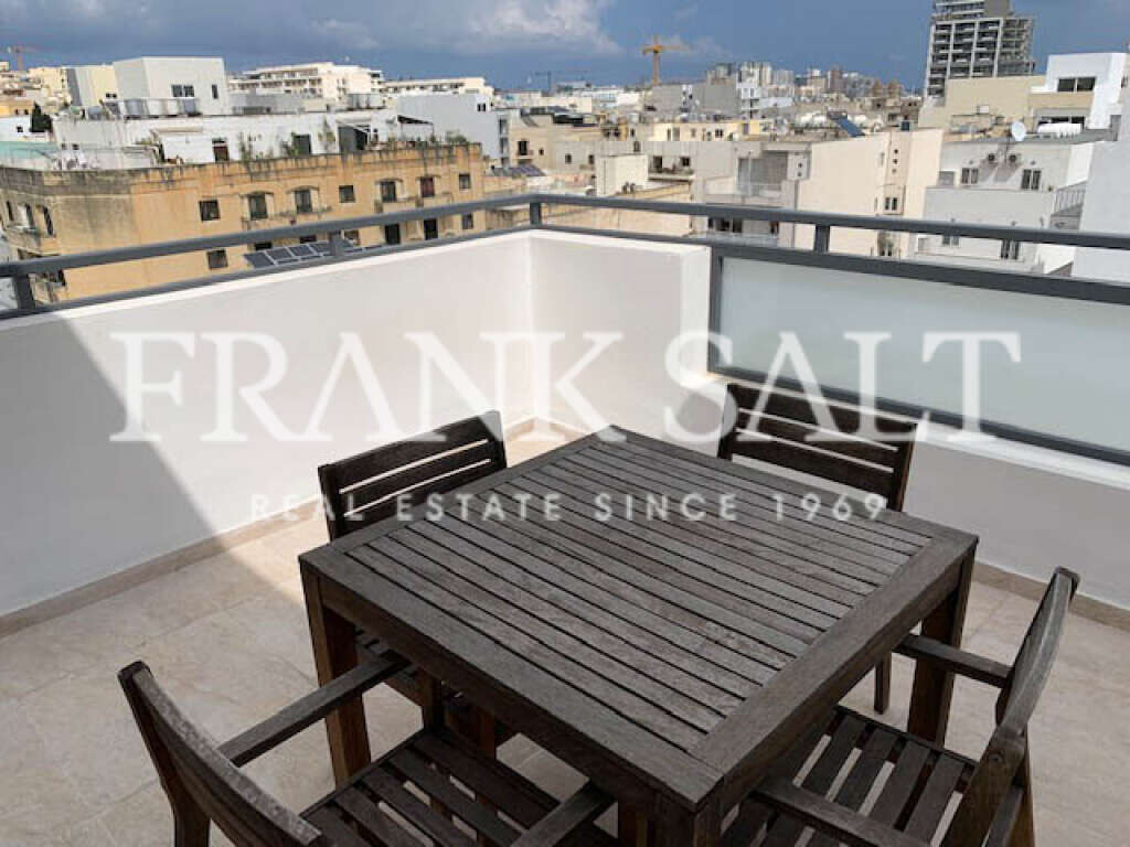 1 غرف نوم بانتهاوس في Gzira, Malta رقم 4312