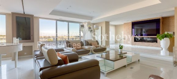 4 bedrooms Penthouse in Paris, France No. 168056 4
