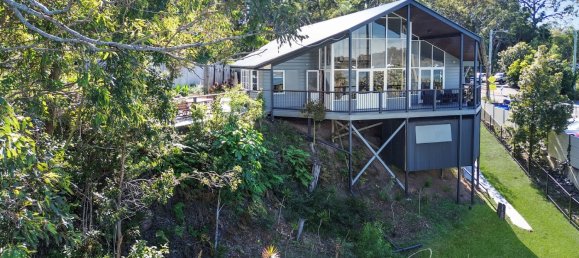 2 bedrooms House in Macleay Island, Australia No. 755 3