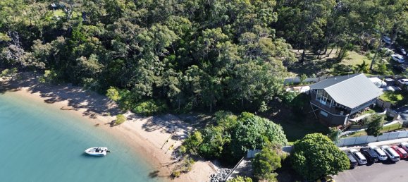 2 bedrooms House in Macleay Island, Australia No. 755 16