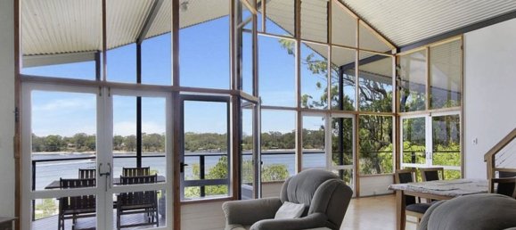 2 bedrooms House in Macleay Island, Australia No. 755 2