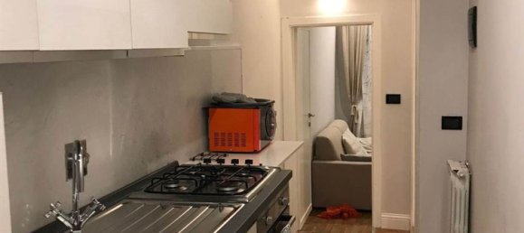 2 Schlafzimmer Wohnung in Florence, Italy, Nr. 378063 3