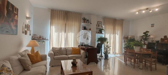 4 rooms Apartment in Naples, Italy No. 3533 32