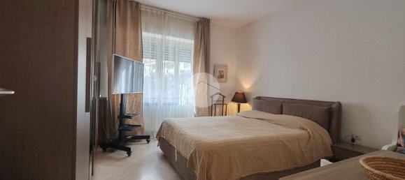 4 rooms Apartment in Naples, Italy No. 3533 17