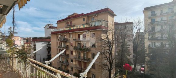 4 rooms Apartment in Naples, Italy No. 3533 18