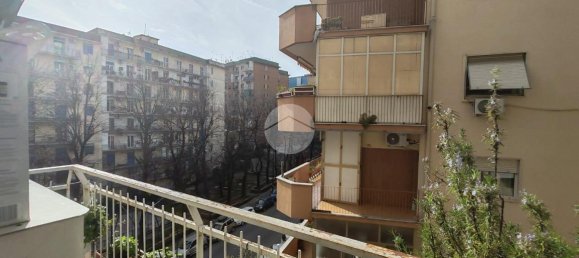 4 rooms Apartment in Naples, Italy No. 3533 28